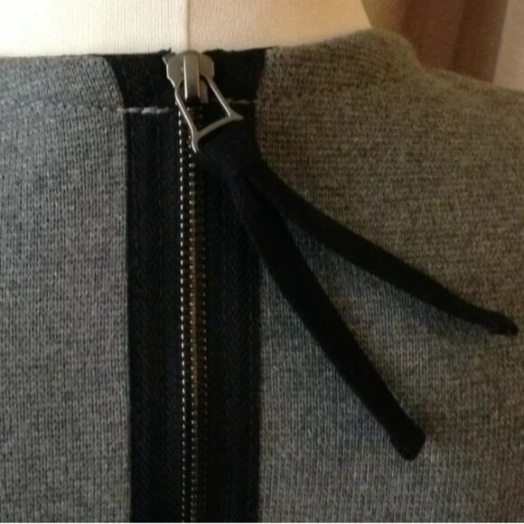 NWOT – Patent Crewneck Tee by Marni for H&M - Picture 5 of 8